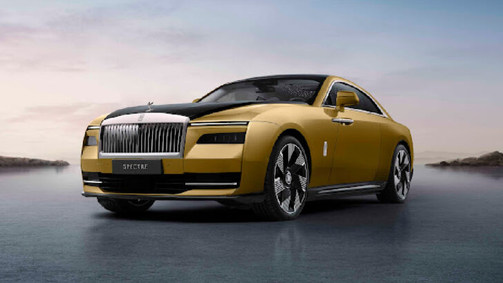 The New Electric Rolls-Royce Comes with 2 Doors and Is Longer Than A Full-Size SUV