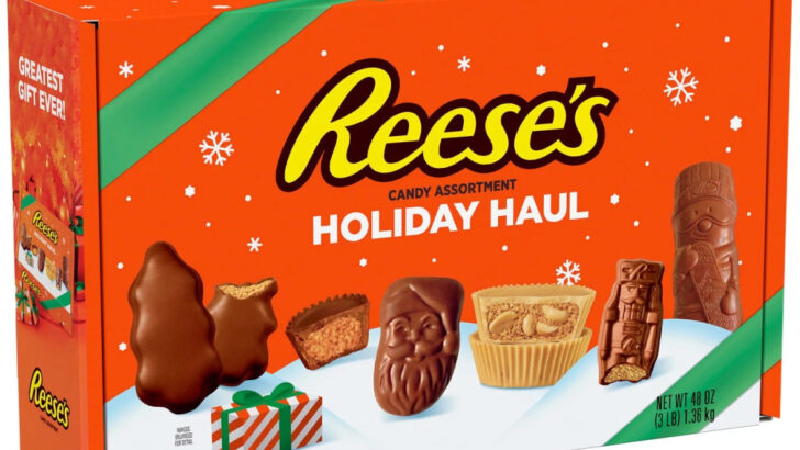 Reese’s Holiday Haul is A Big Box Filled With an Assortment of Candy for Christmas