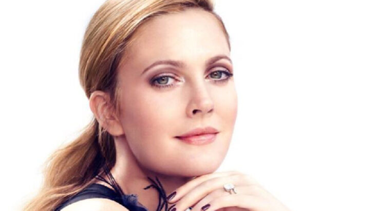 Drew Barrymore Says She Doesn’t Buy Christmas Gifts For Her Kids. Here’s Why.