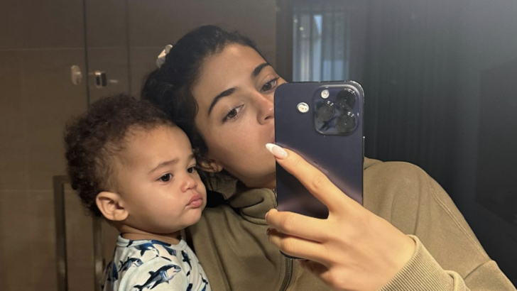 Kylie Jenner Finally Reveals Her Son’s Name Along with Pictures of What He Looks Like