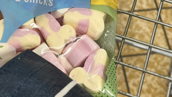 People Are Freaking Out Over These Aldi Easter Marshmallows Over A Design Fail That Makes Them Look Naughty