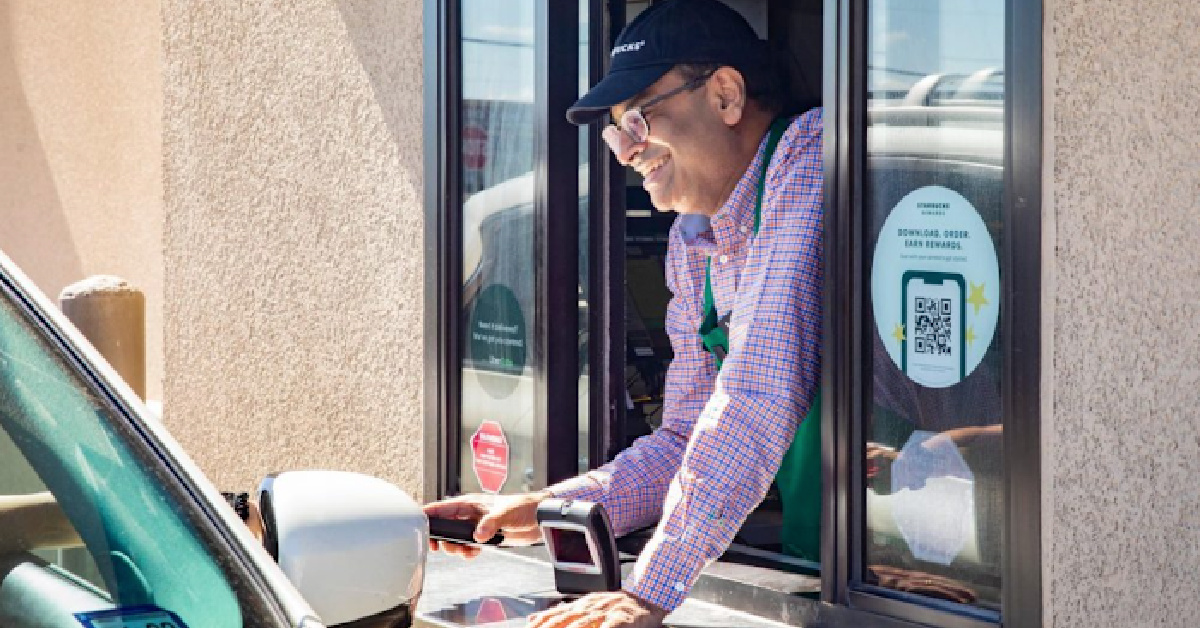 The New Starbucks CEO Says He Will Work As A Barista Once A Month And I Already Like Him