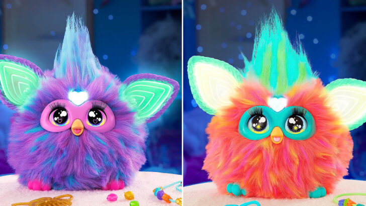 Furby Toys Are Making A Comeback And ’90s Kids Everywhere Are Crying Tears of Joy