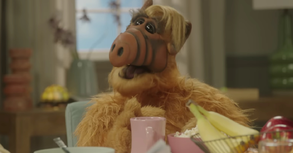 Ryan Reynolds Is Bringing Back ‘ALF’ So Hide Your Cats