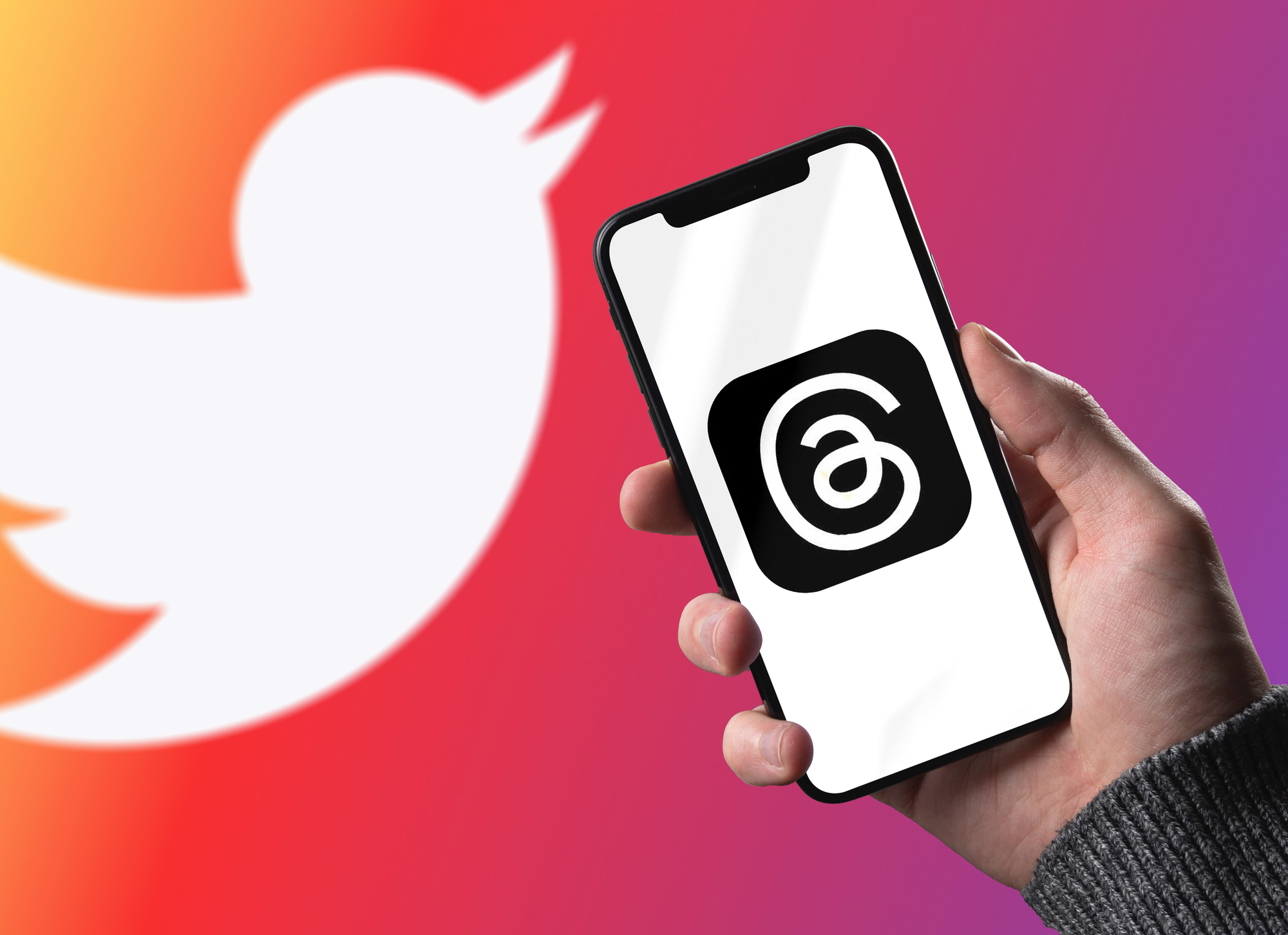 Facebook Just Launched It’s Own Version of Twitter and It Already Has Over 5 Million Downloads