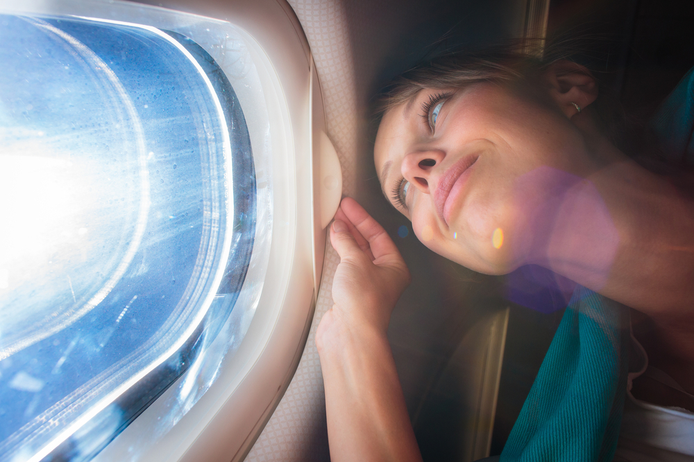 This Airline Is Offering Adults-Only, Kid-Free Sections On Airplanes, And I Love It
