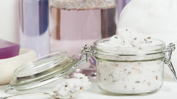 This Easy Sugar Scrub Is Perfect For DIY Christmas Gifts That Won’t Break The Bank Either