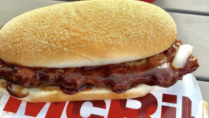 The McDonald’s McRib Is Returning and I’m Hungry Just Thinking About It