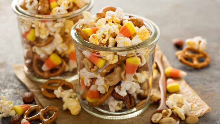 How To Make Halloween Harvest Hash Chex Mix