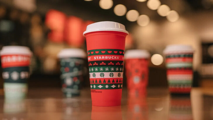 Here’s When Starbucks Red Cup Day Is This Year (2023)