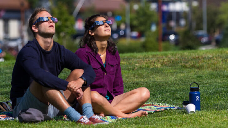 Here’s Where To Get Solar Eclipse Glasses For Free