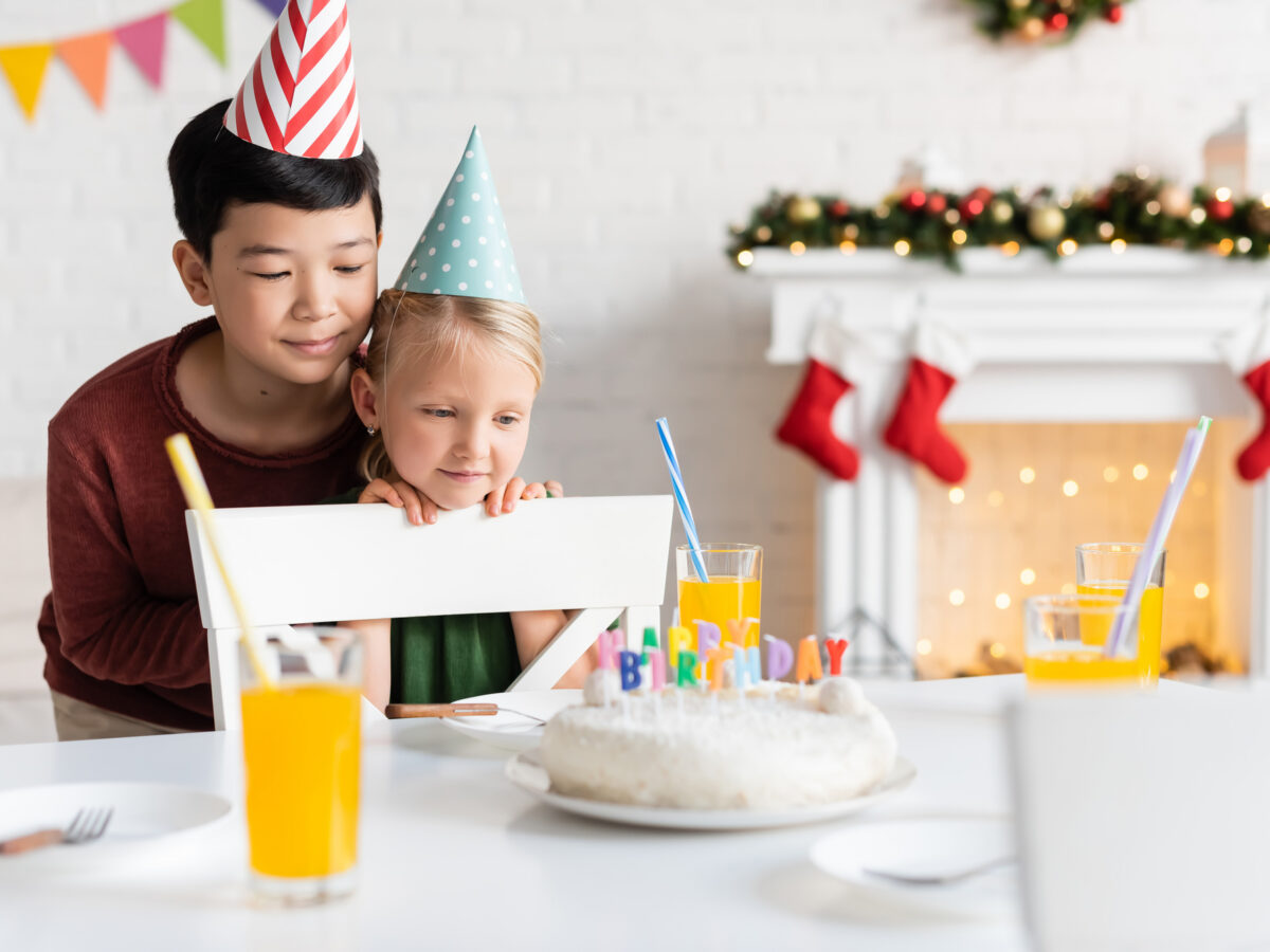 Here’s How To Make Sure Your December Baby’s Birthday Doesn’t Suck