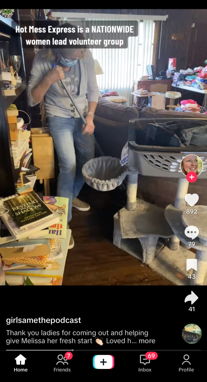 Off Mess This Mom Started The 'Hot Mess Express' To Help Overwhelmed Moms In ...