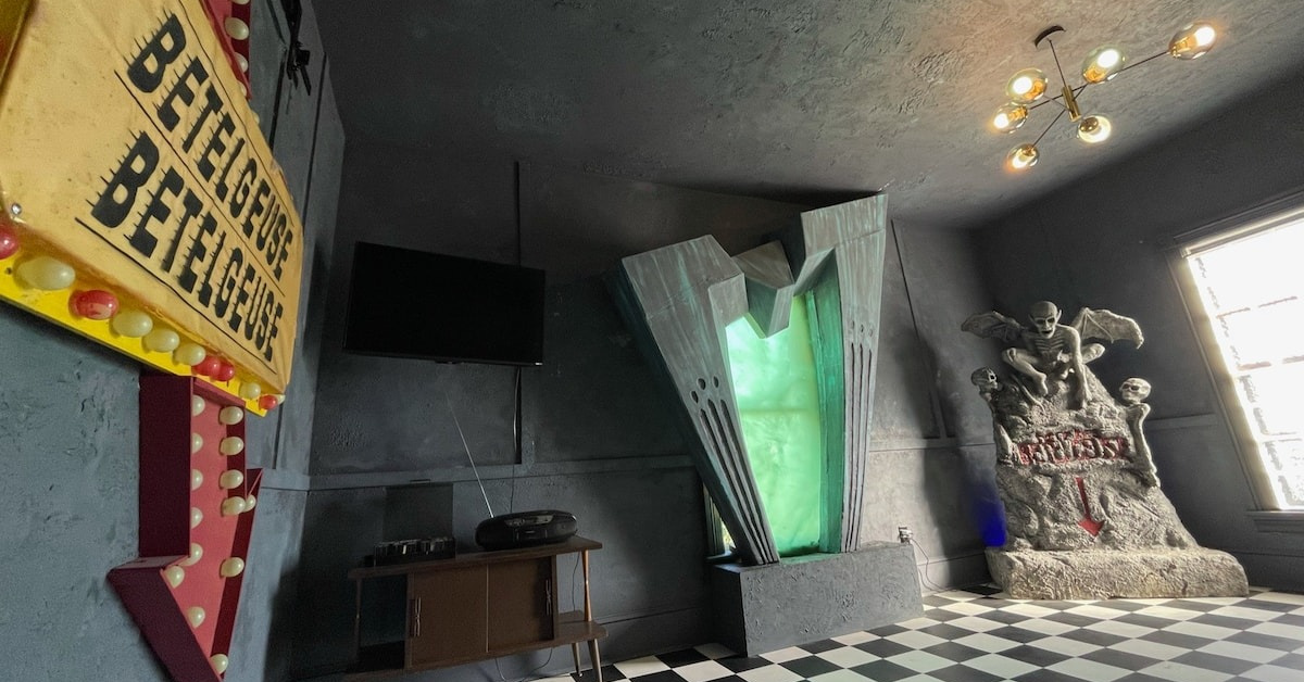 A Beetlejuice Themed Airbnb Exists And It’s Made For The Strange and Unusual