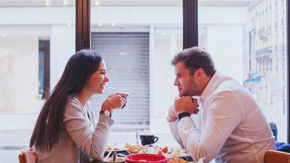couple on date