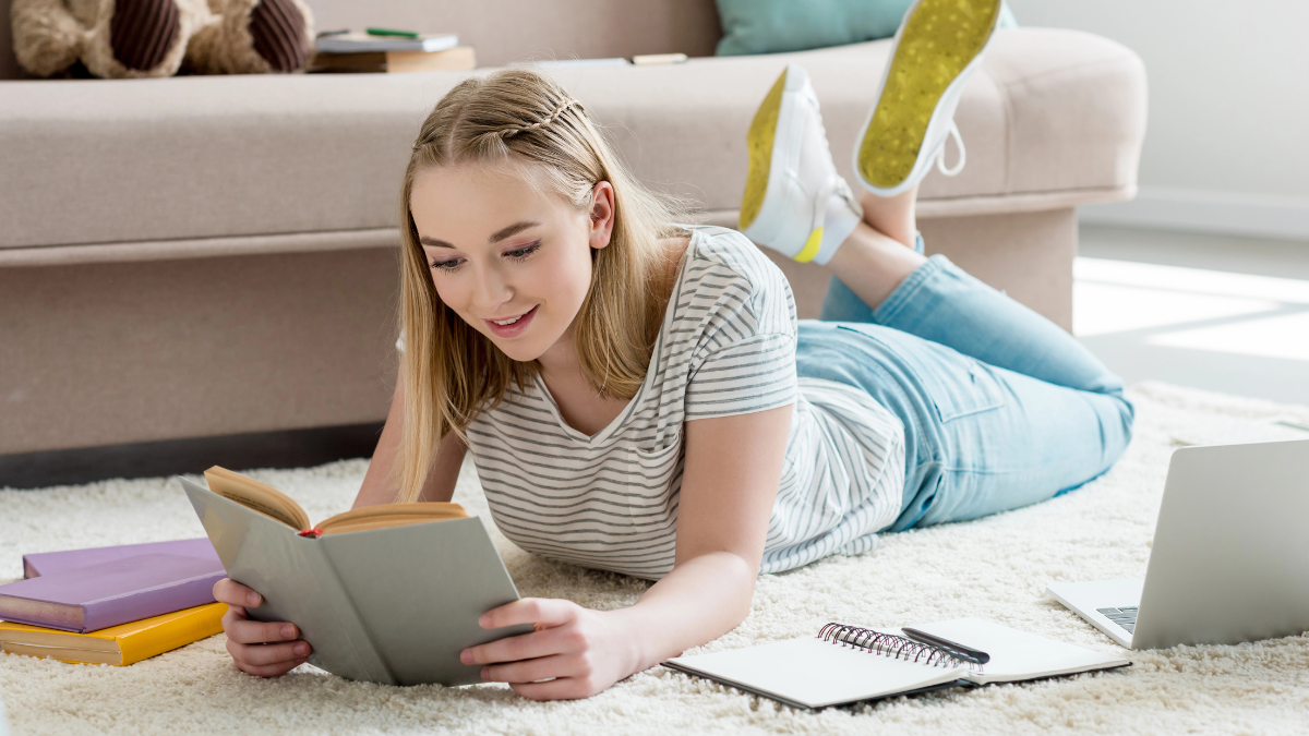 teen reading