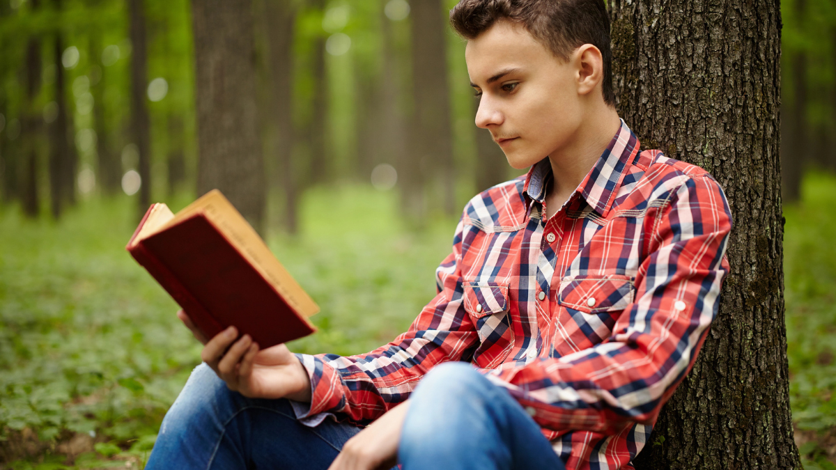teen reading
