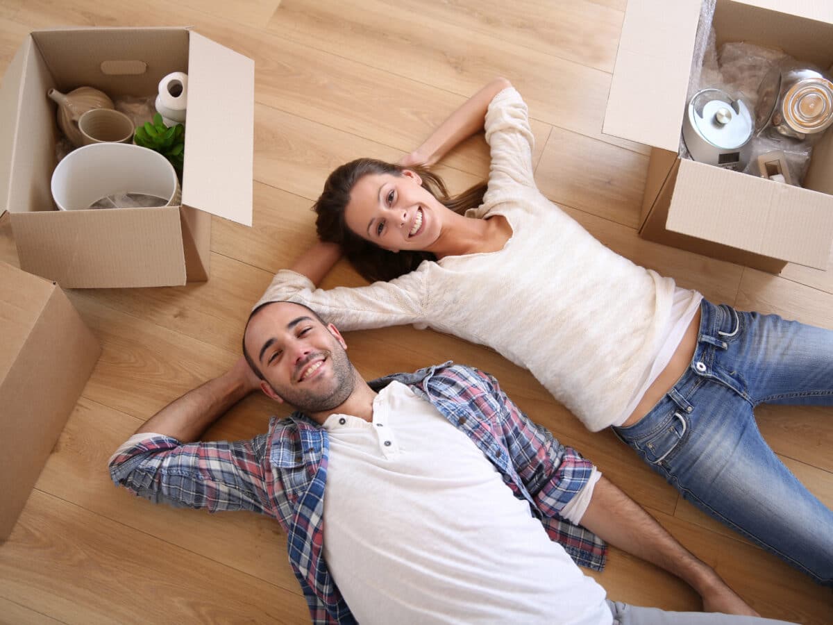15 Items You Absolutely DO NOT Want To Throw Away When Decluttering
