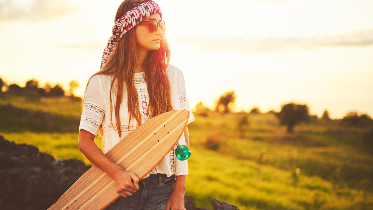 girl with skateboard