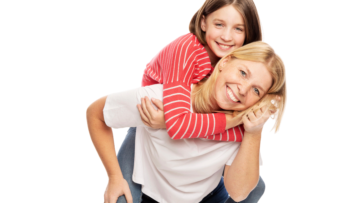 mom and daughter