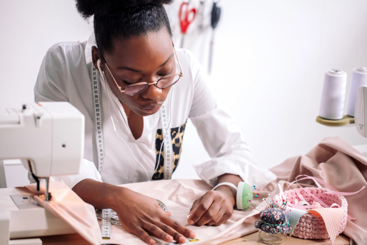 Sewing Seamstress