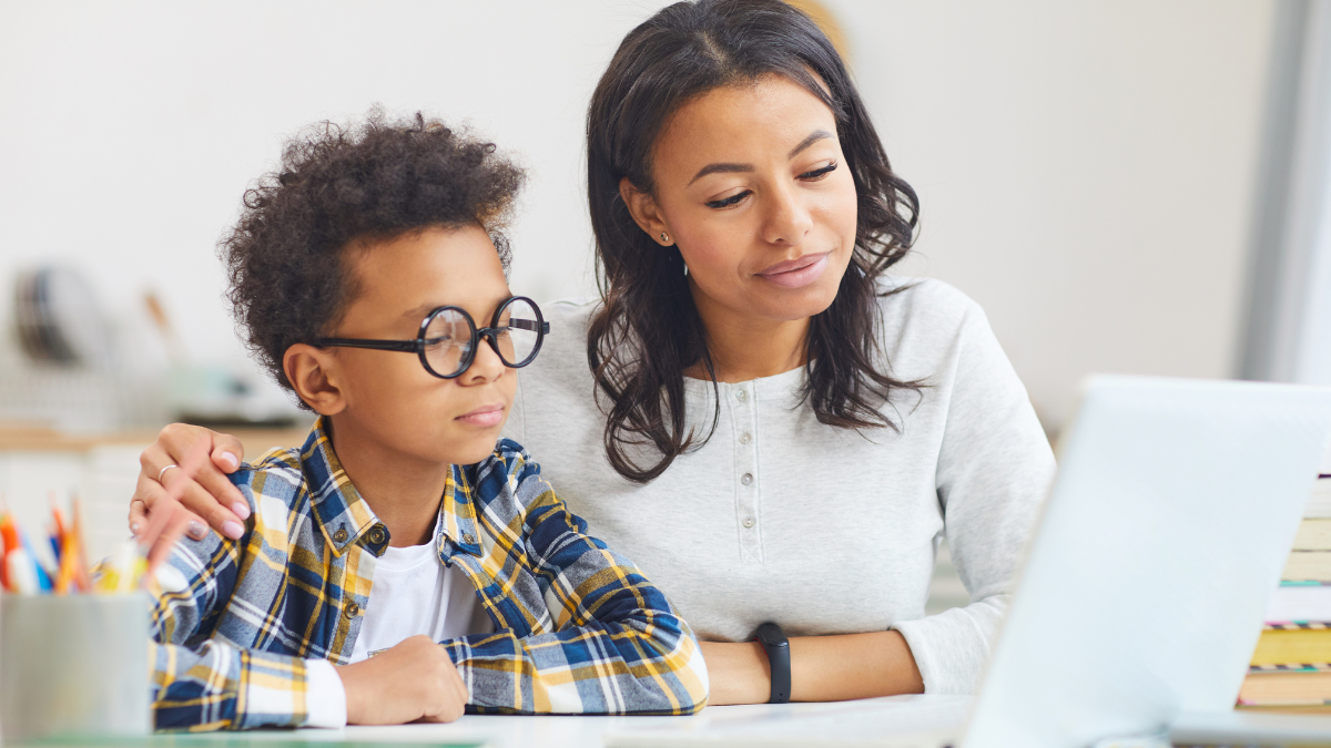 mom and kid at computer