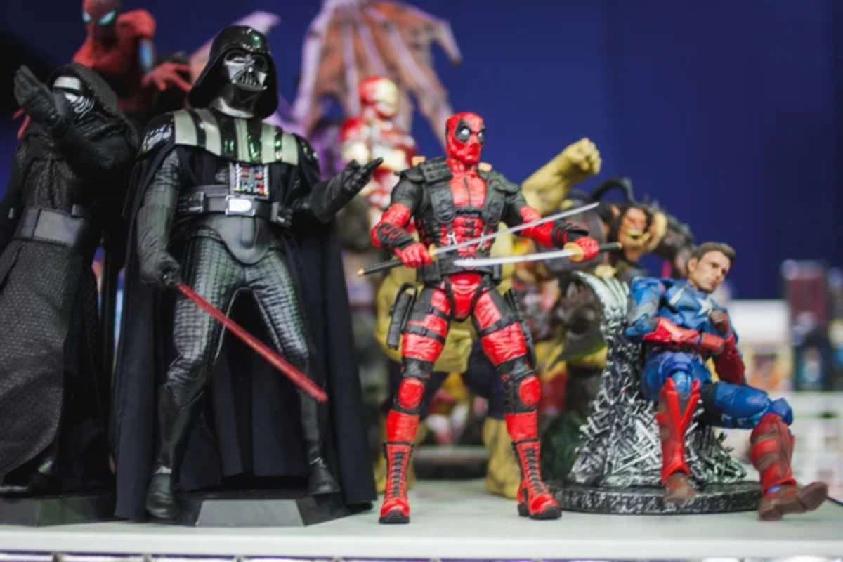 Action Figures Toys