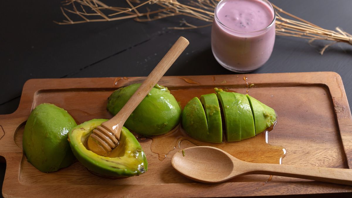 Avocado with Honey