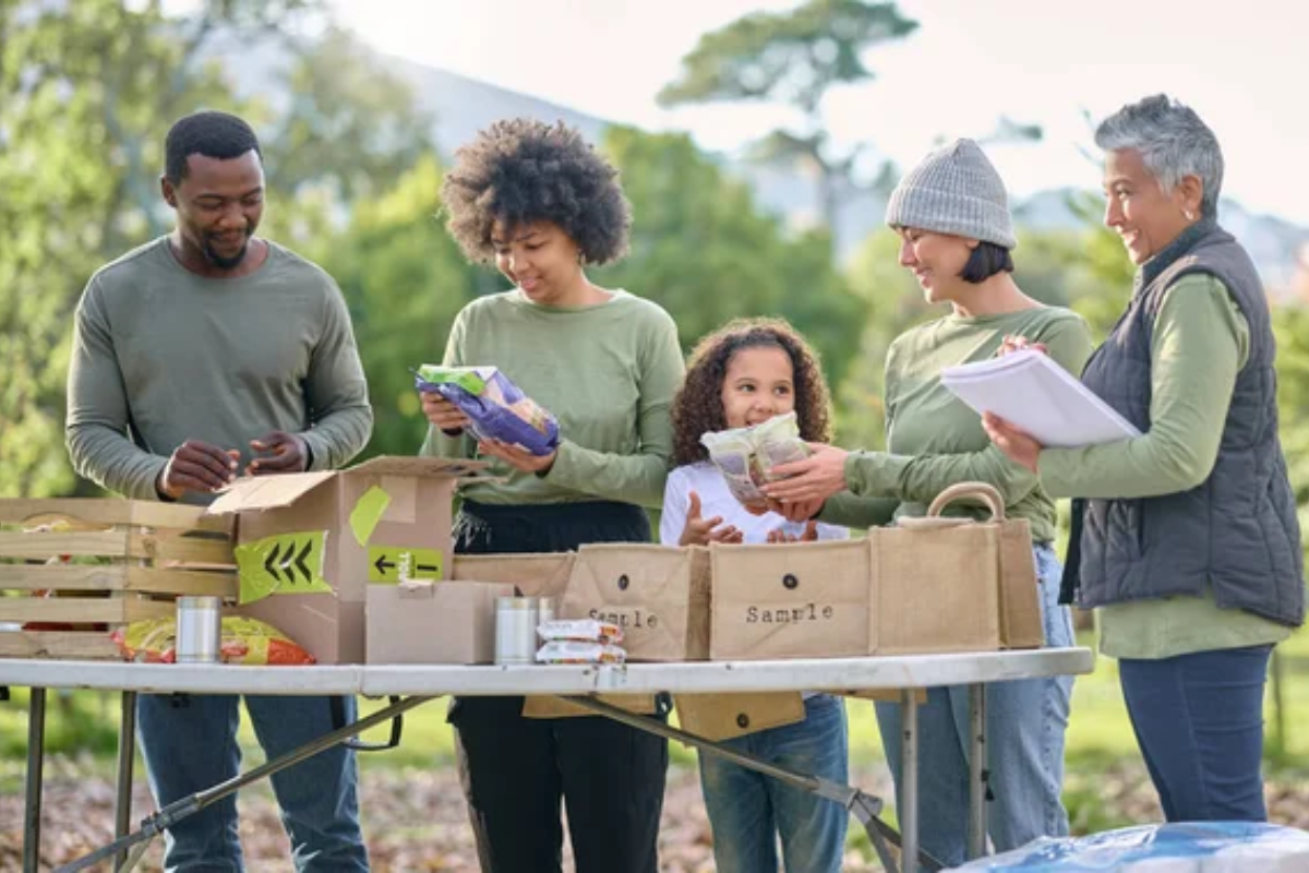Family Volunteer