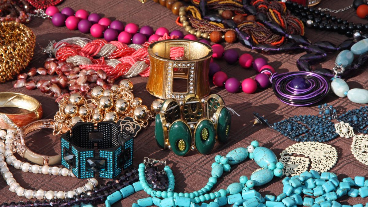 antique jewlery