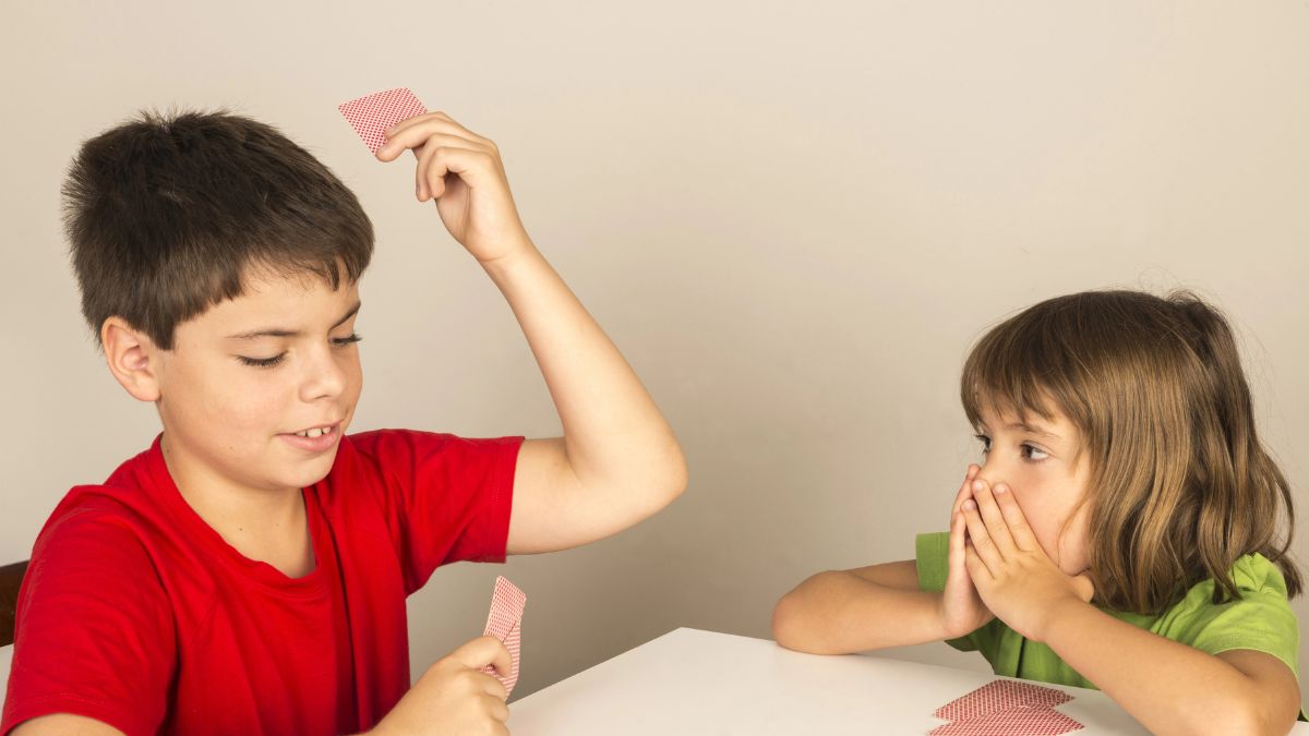 kids playing cards