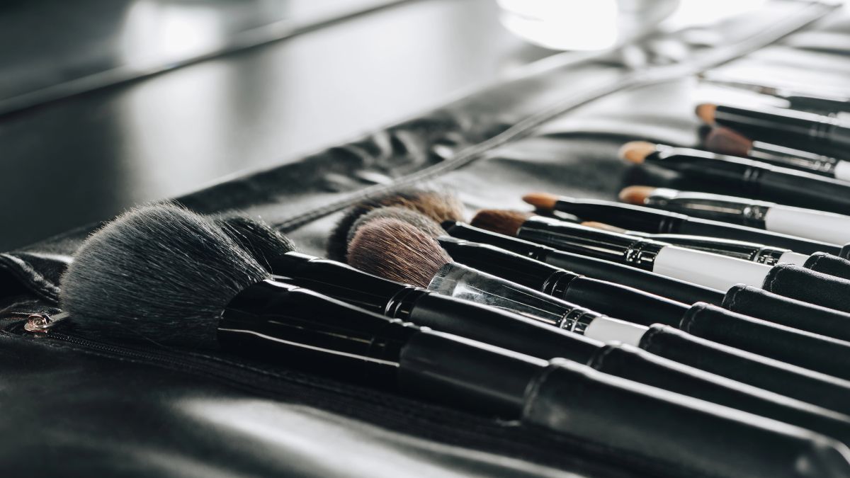 makeup brushes