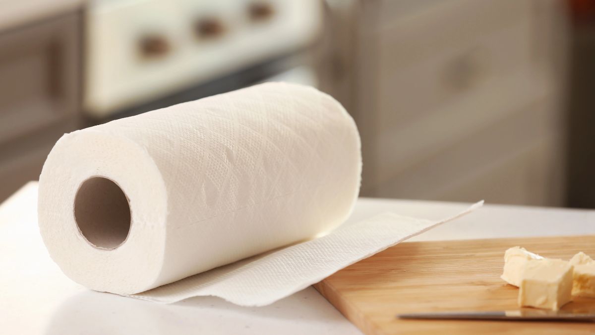 paper towel and cutting board