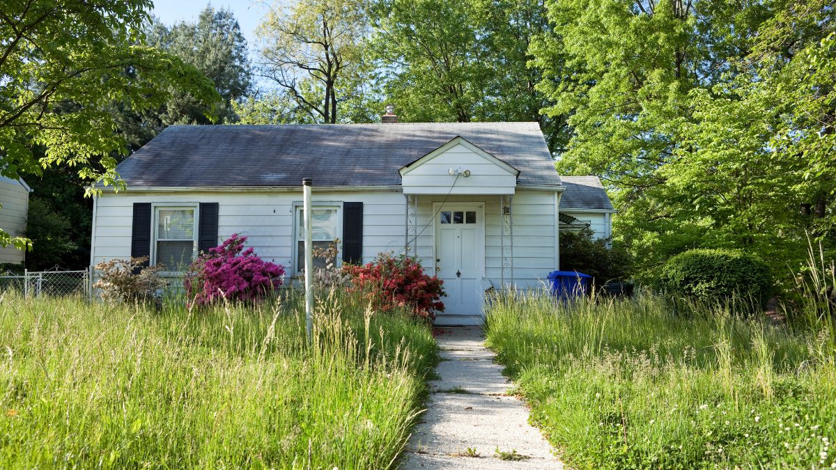 run down house