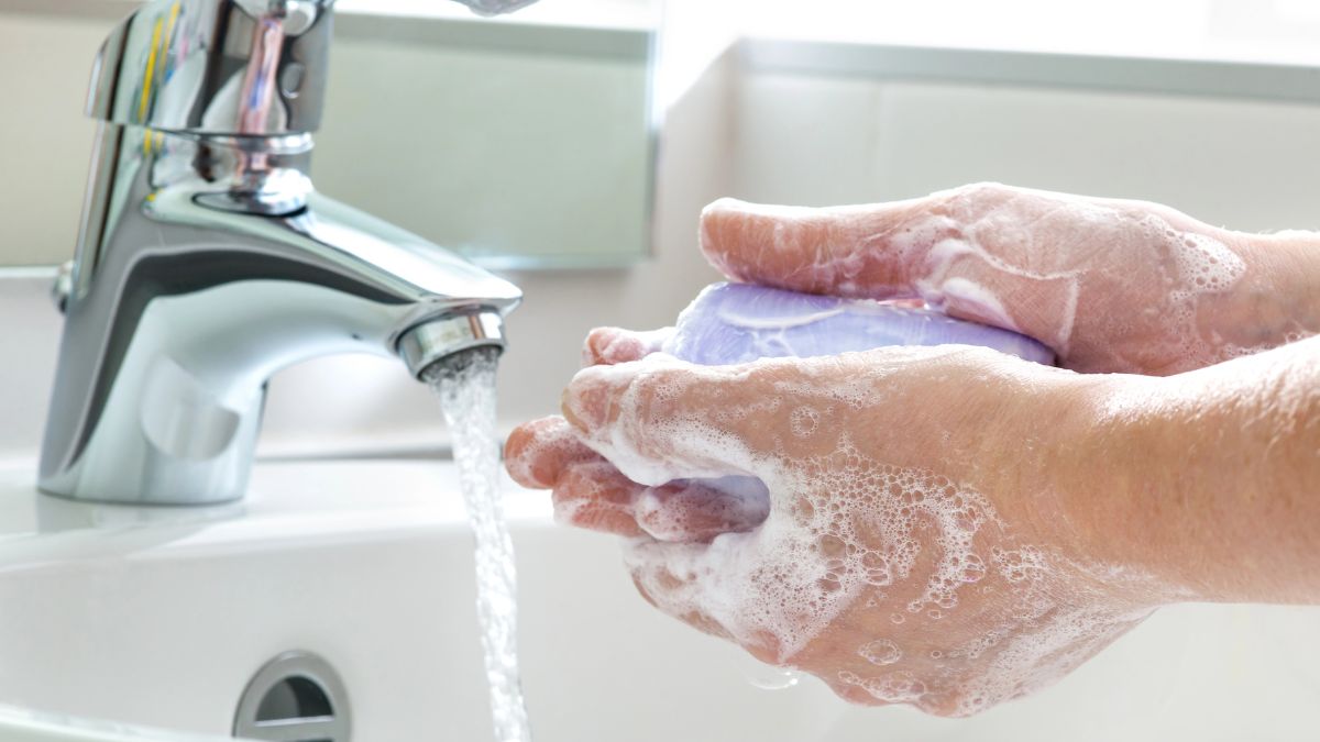 wash hands with soap