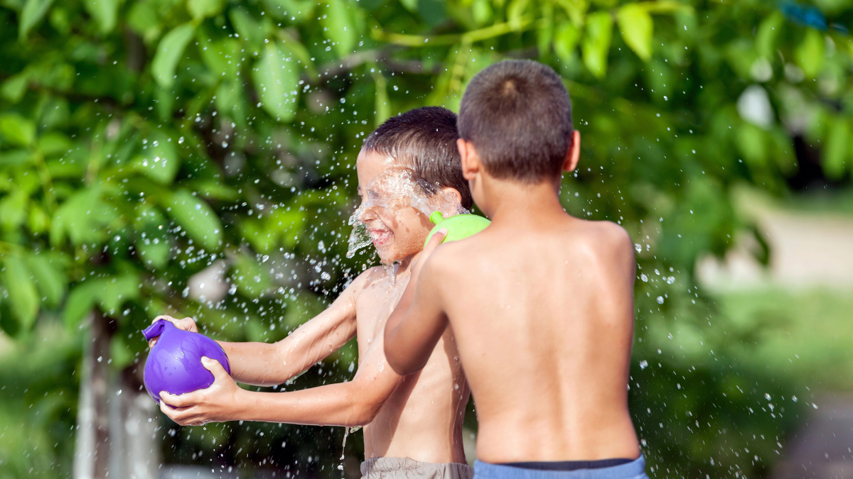 water balloons