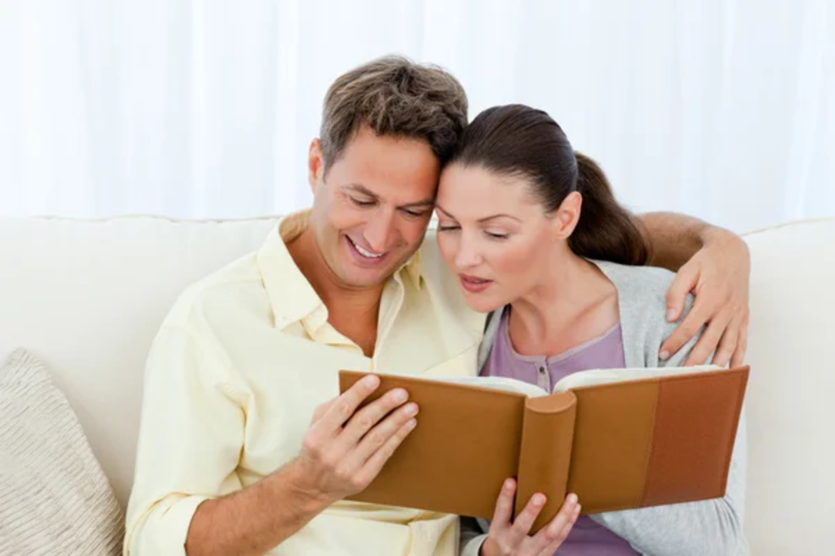 Couple Book