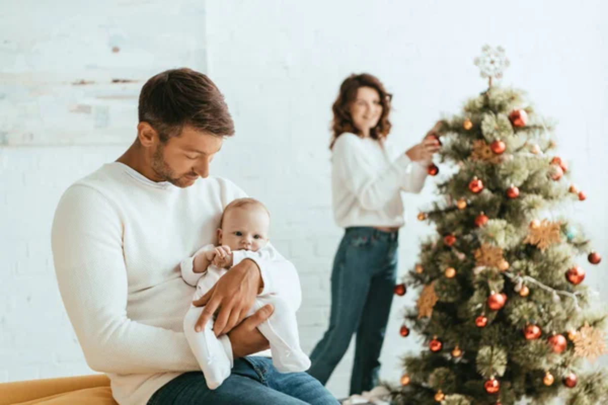 Family Decorating Christmas