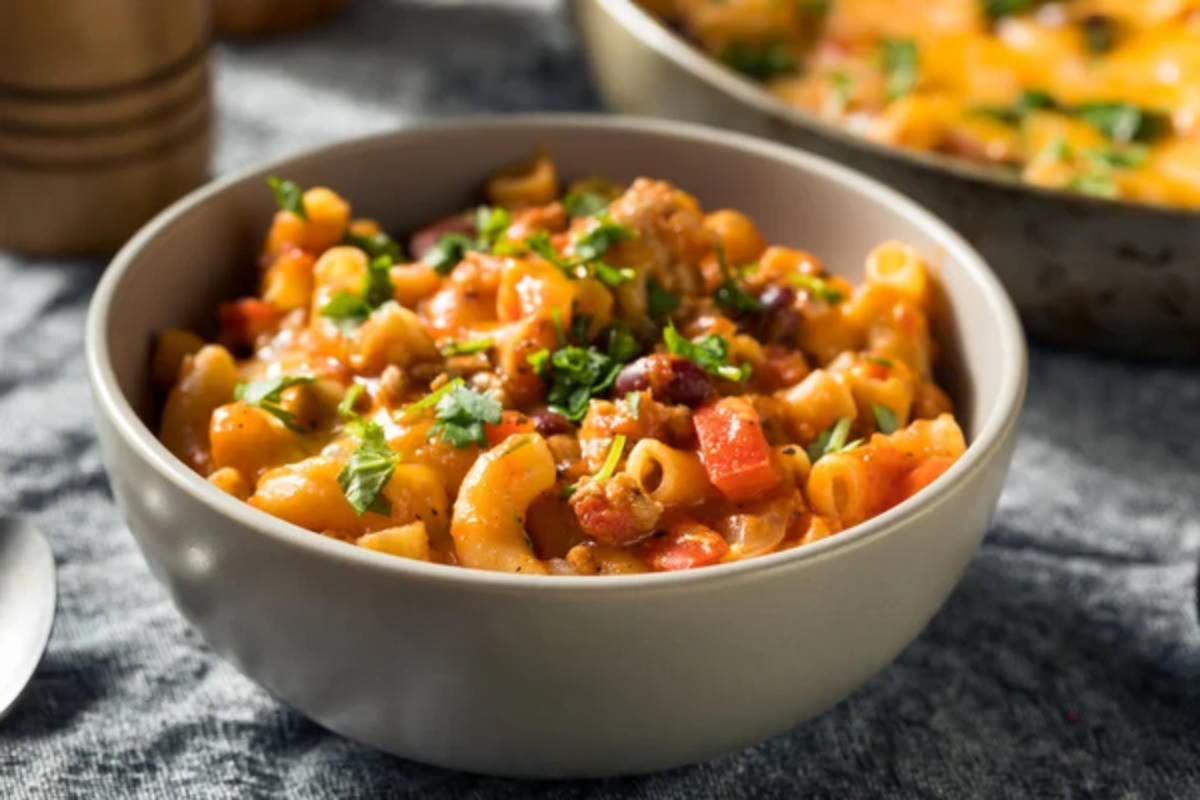 Food Chili Mac