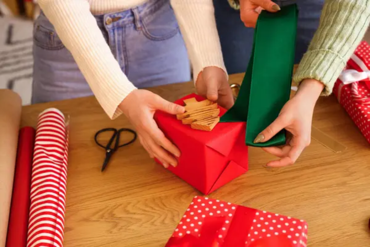 Gift Wrapping