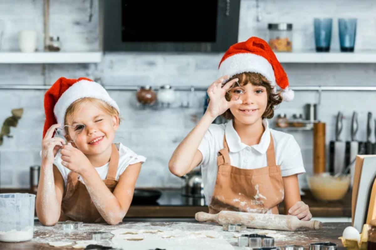 Kids Christmas Baking