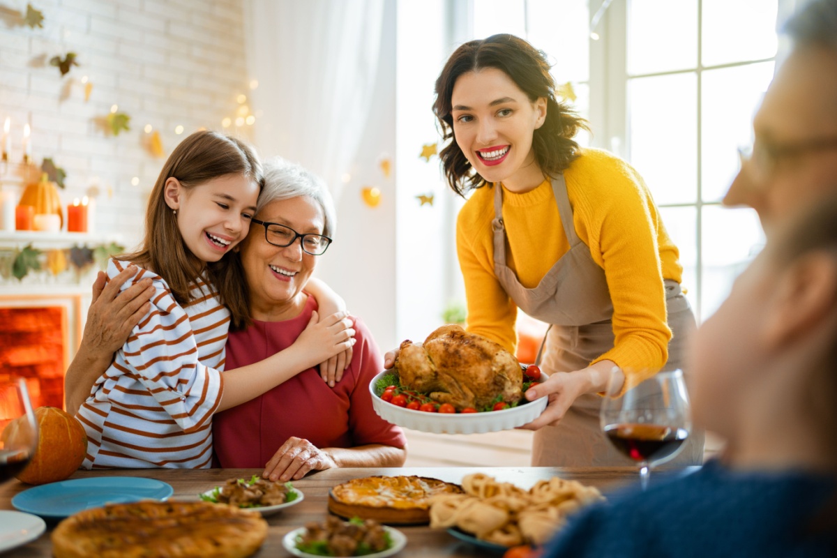 Thanksgiving dinner serving turkey
