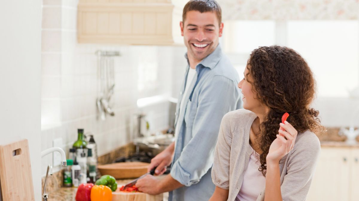 couple cooking together