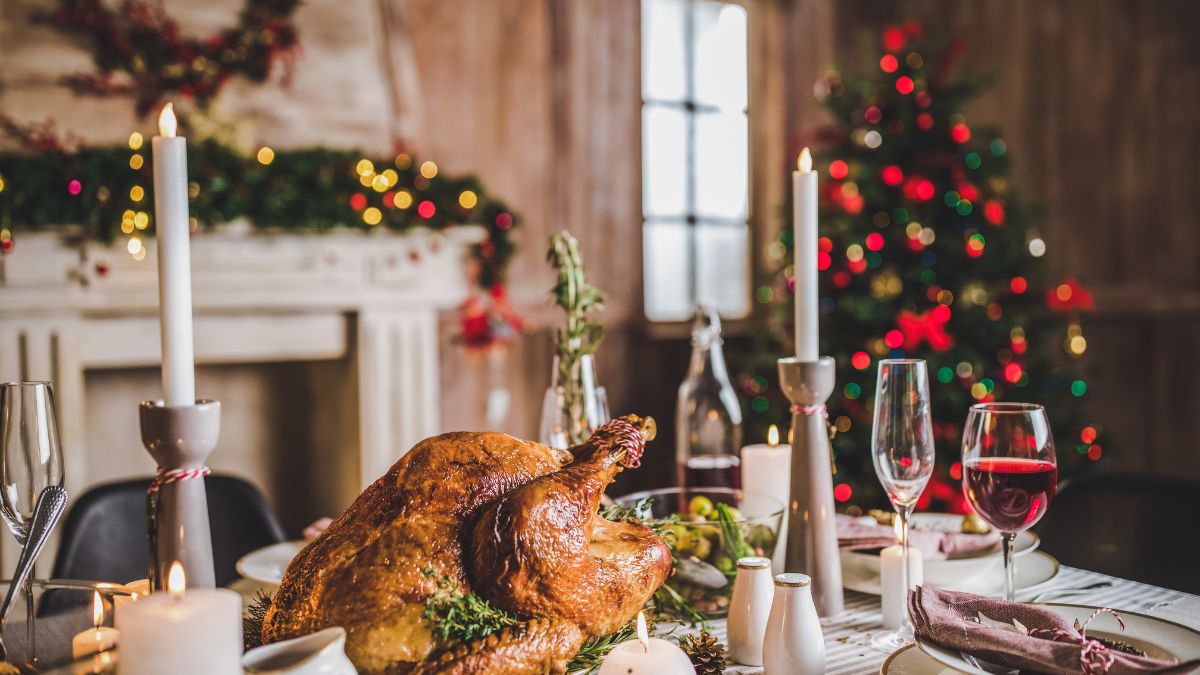 holiday table
