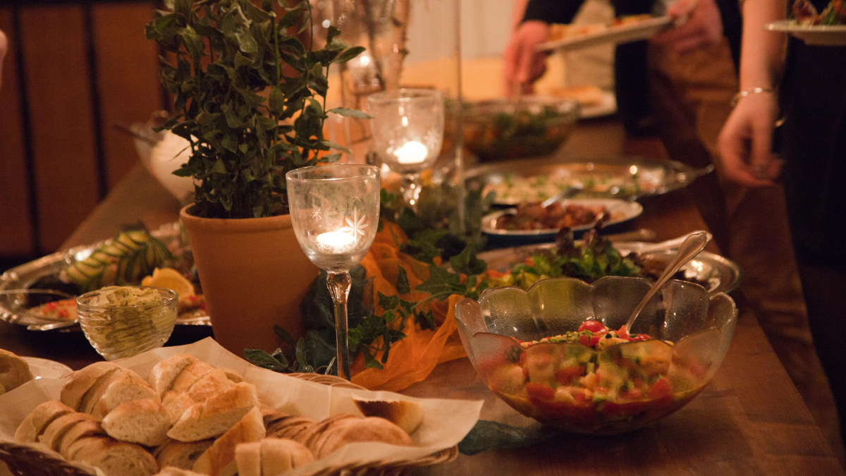 thanksgiving table