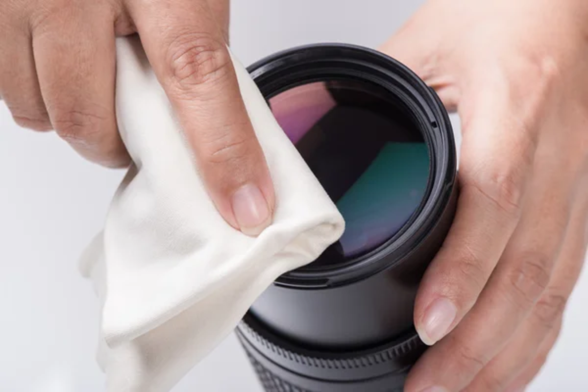 Clean Camera Lens