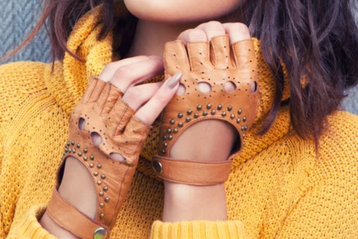 Fingerless Gloves