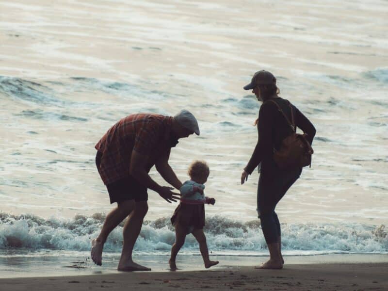 Useful Money Tips For Parents Juggling Their New Financial Responsibilities