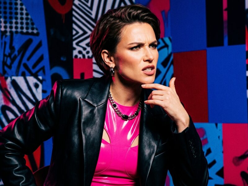 4 mantras that actually help when you’re triggered mid-argument