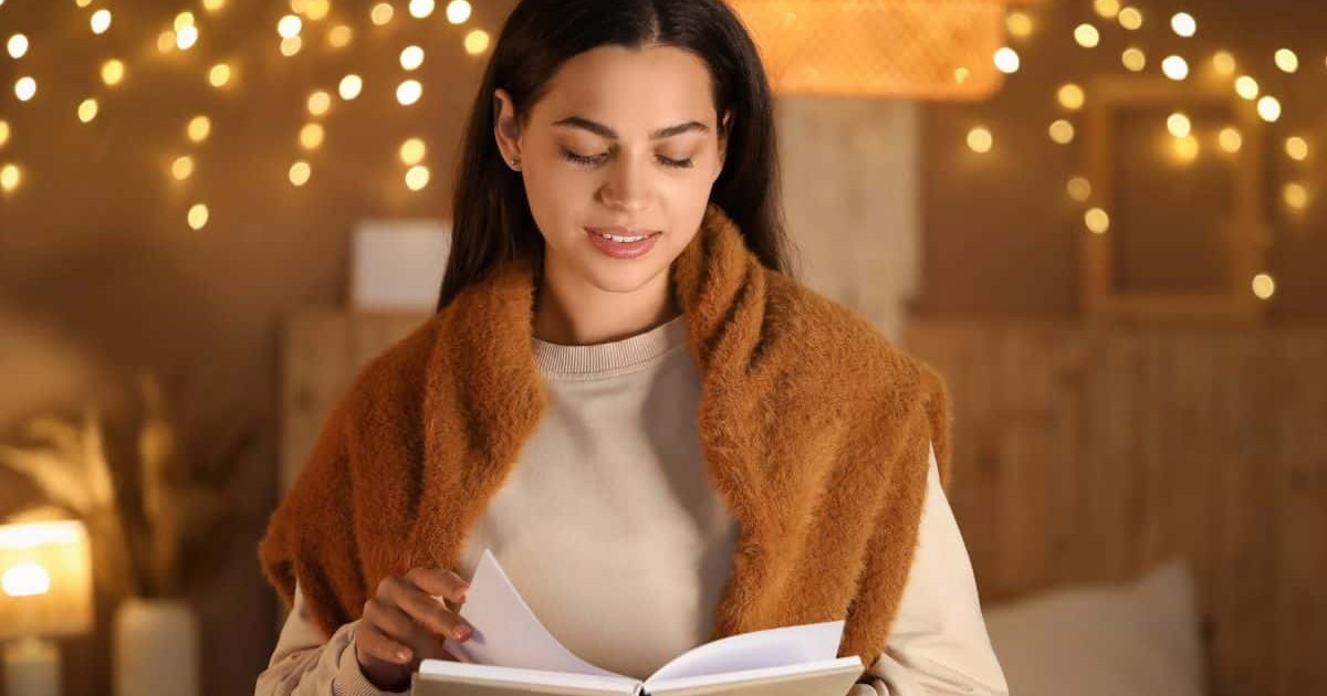 13 Unputdownable Reads for Cozy Winter Nights